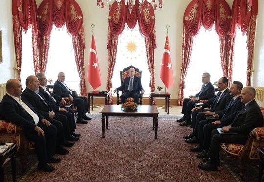 دلالات استقبال الرئيس أردوغان لرئيس حمـ.ـاس وقيادتها بقصر الدولة باسطنبول