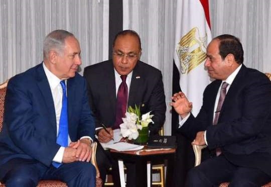 نتنياهو يدعو أهالي غزّة للخروج .. والسيسي يرفض سياسات التهجير 